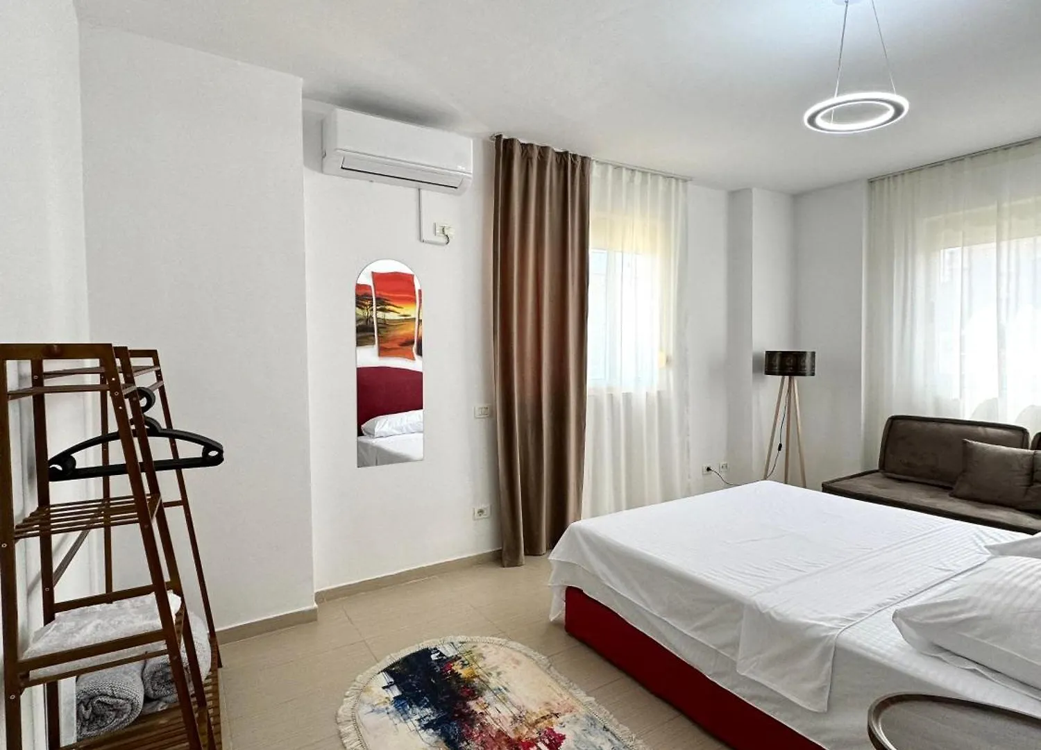 Appartement City Center Gem With Jacuzzi & Terrace Durrës