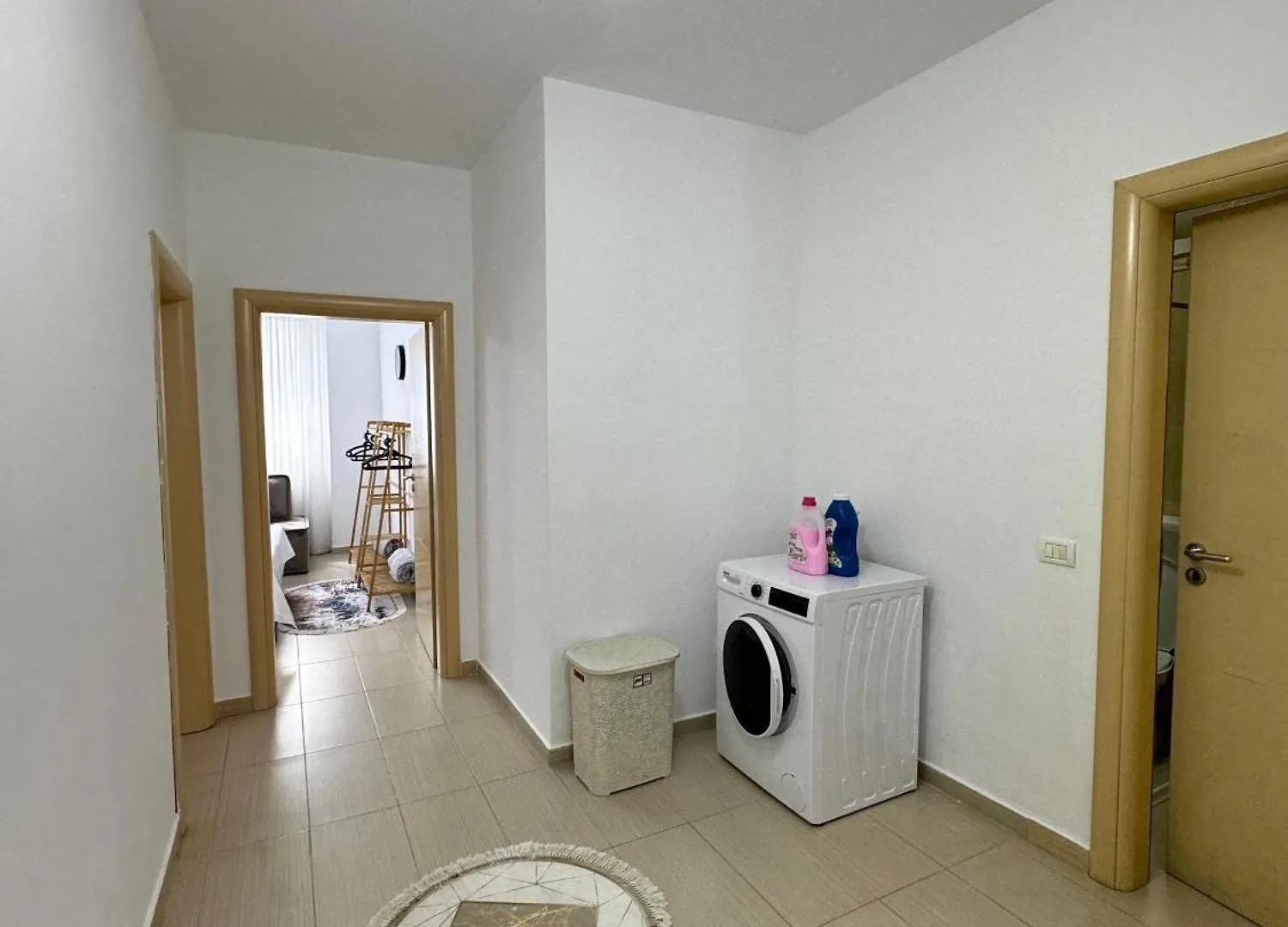 City Center Gem With Jacuzzi & Terrace Durrës Albanie