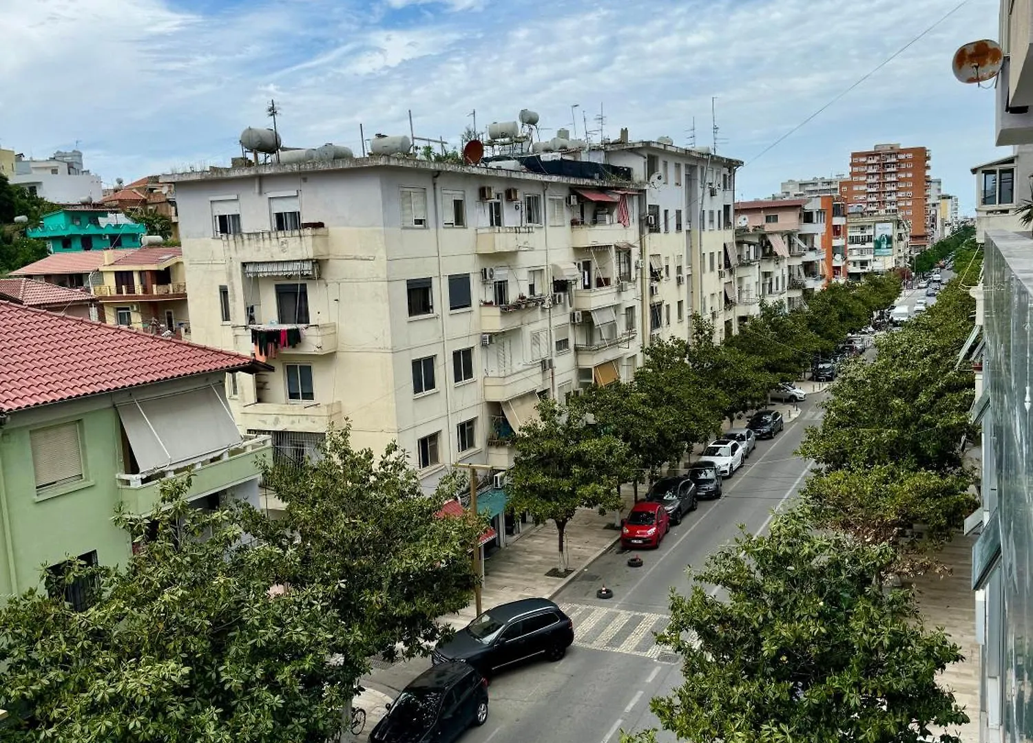Appartement City Center Gem With Jacuzzi & Terrace Durrës