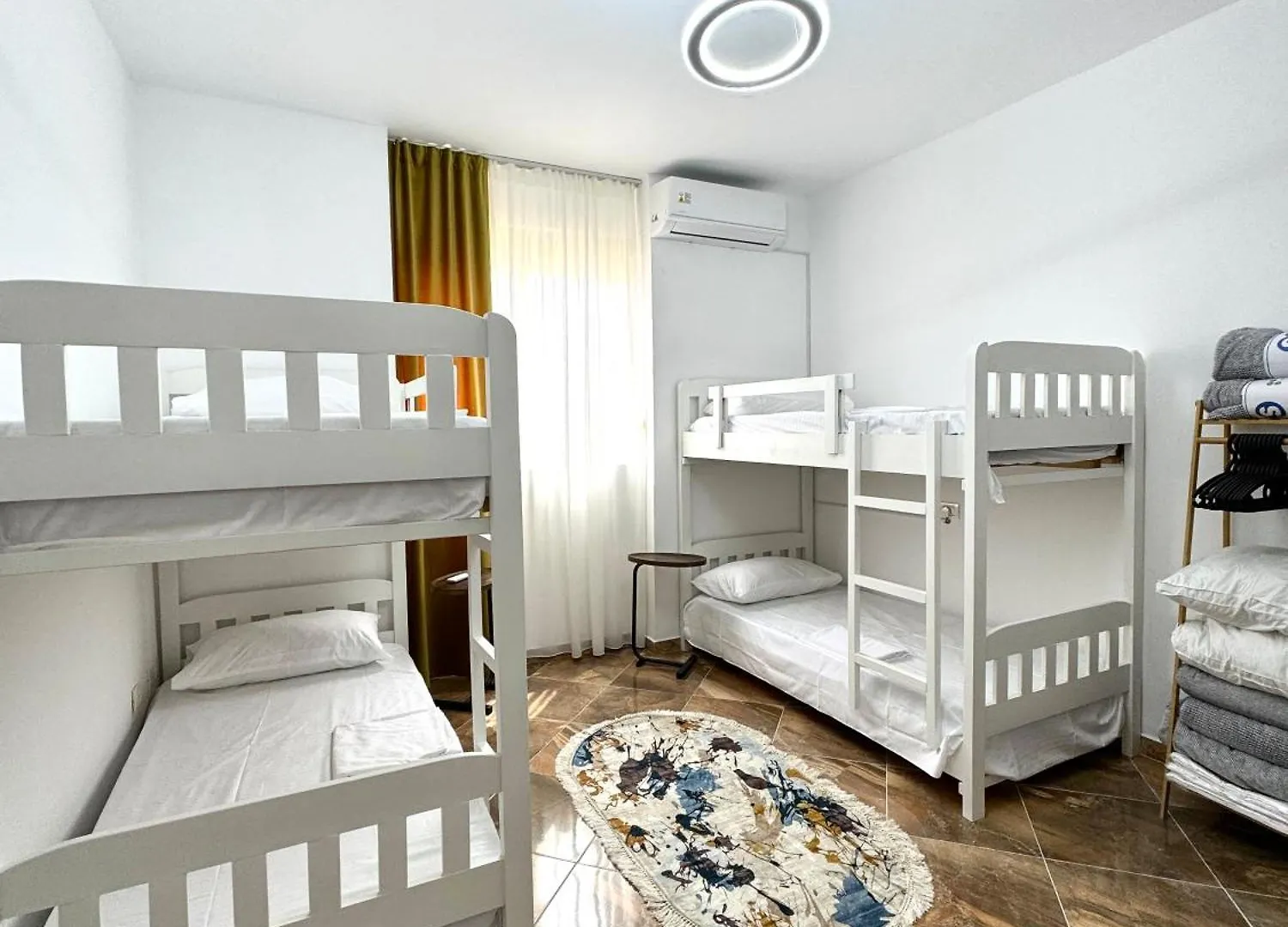 City Center Gem With Jacuzzi & Terrace Durrës 0*,  Albanie